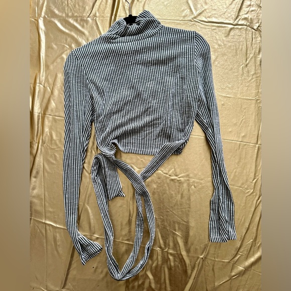 Two Piece high waist pants and crop top -striped, hunter green - Picture 2 of 4